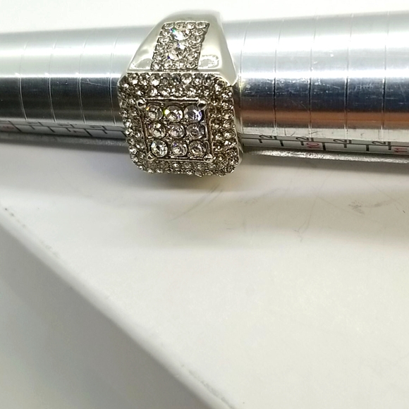 Mans Ring size 8.5 last one - Picture 4 of 4